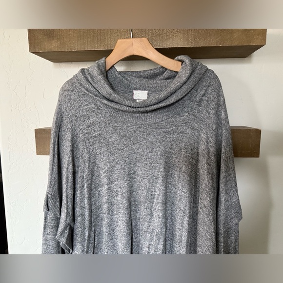 Postmark Anthropologie|Heather gray slouchy mock turtleneck,cowl neck sweater•L - Picture 3 of 11